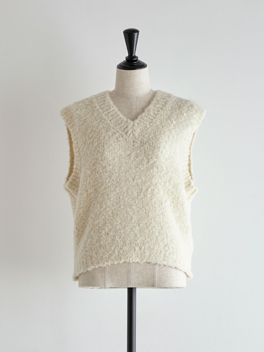 BOUCLE VEST | bow.a