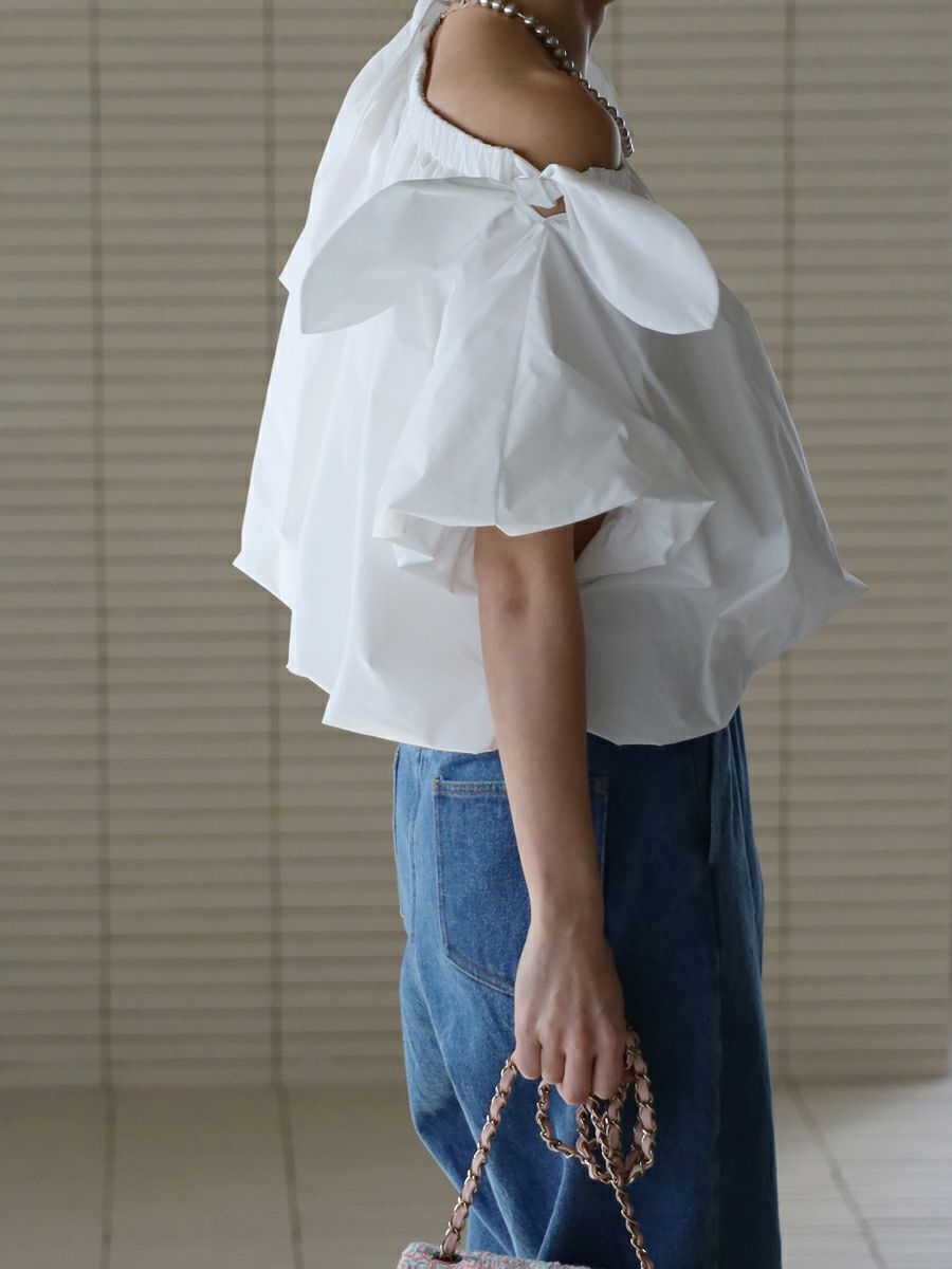 TOPS | bow.a