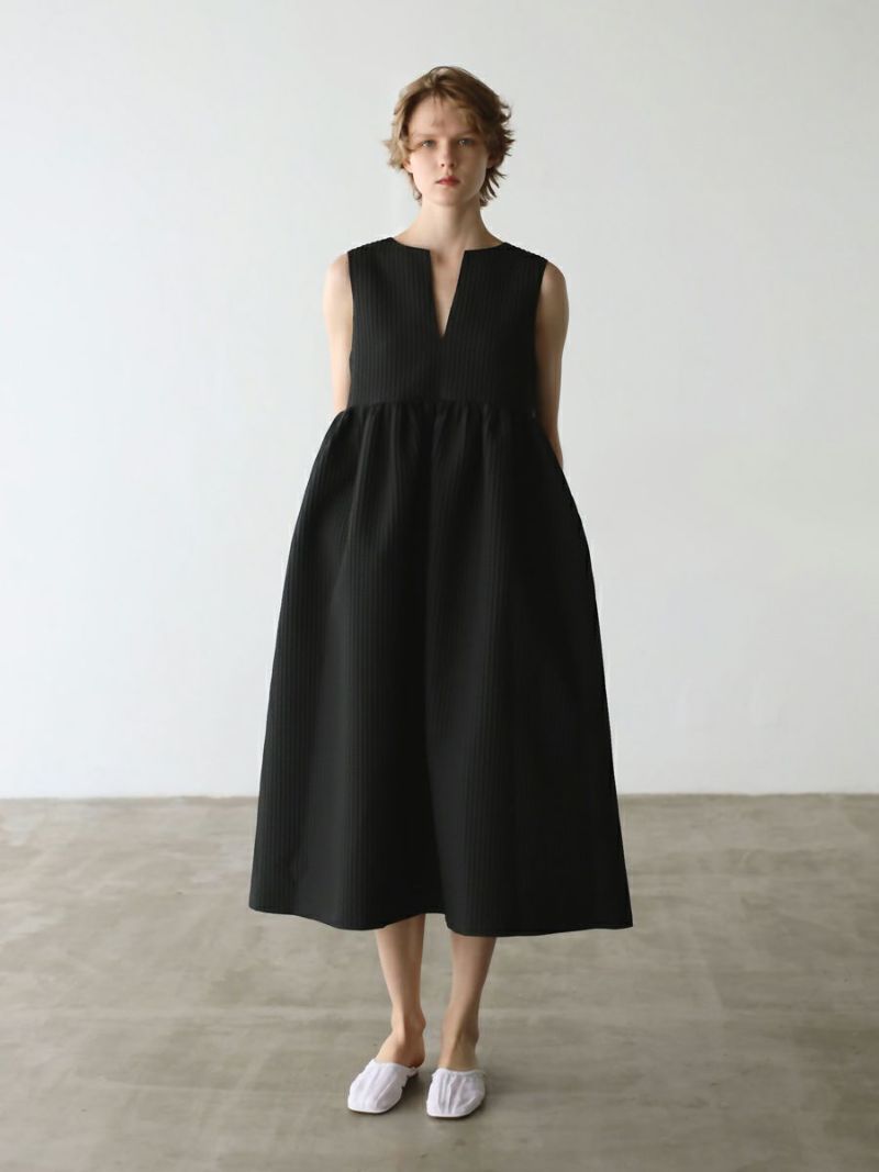 【2025A/W新作★送料無料】 RAFFLE FRILL ONE-PIECE | bow.a ワンピース