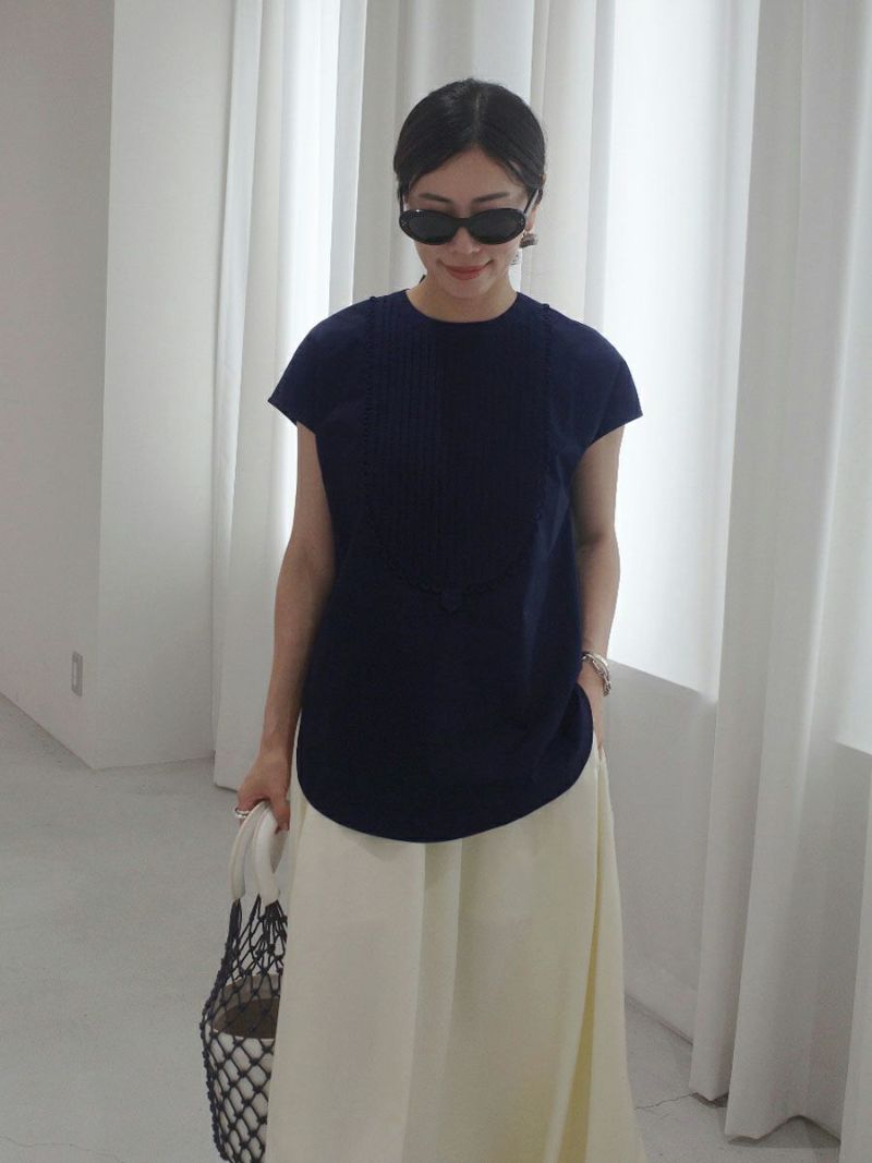 PIN TUCK BLOUSE | bow.a